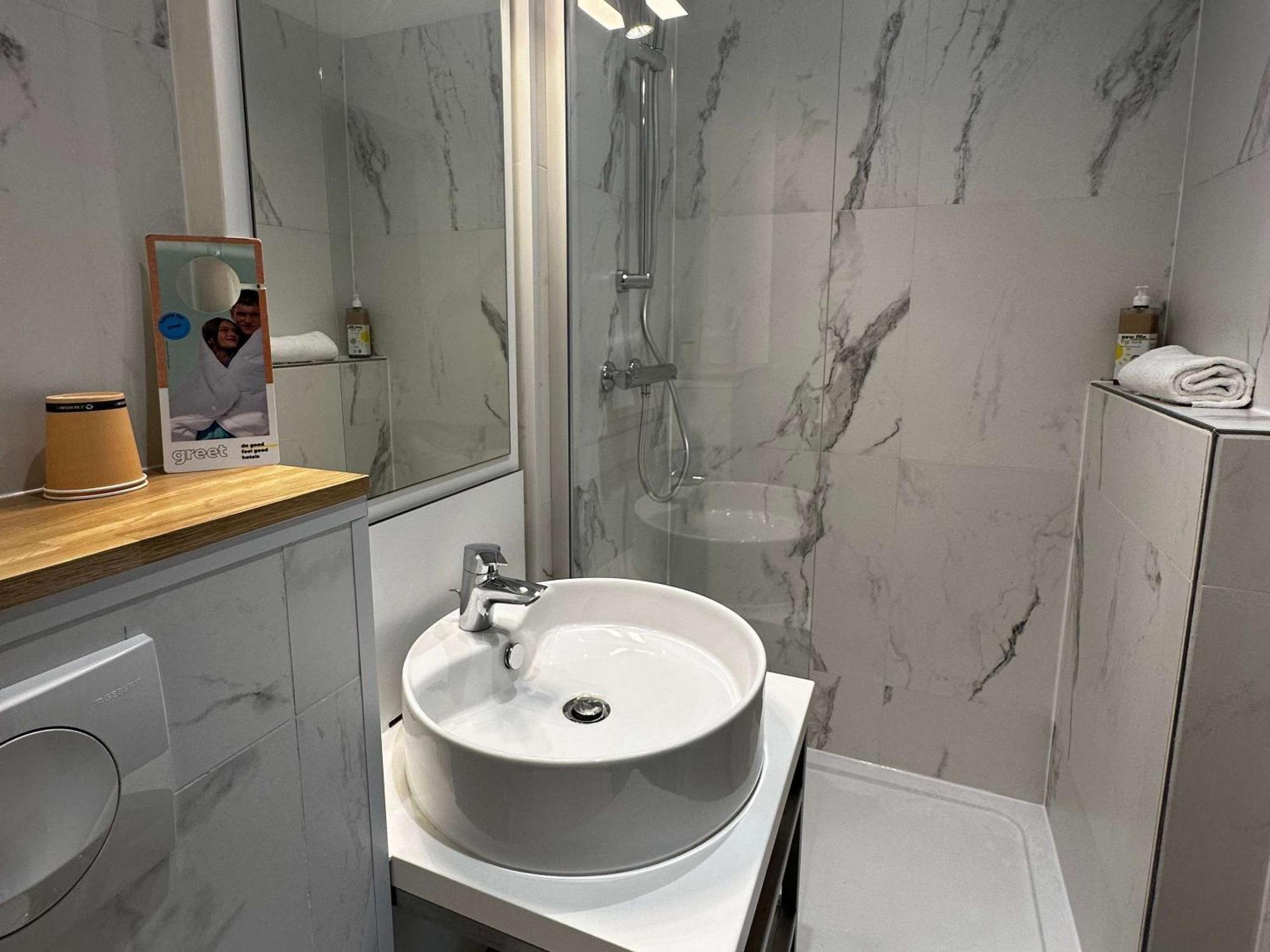 Greet Hotel Lille Gare Flandres - Groupe Accor מראה חיצוני תמונה